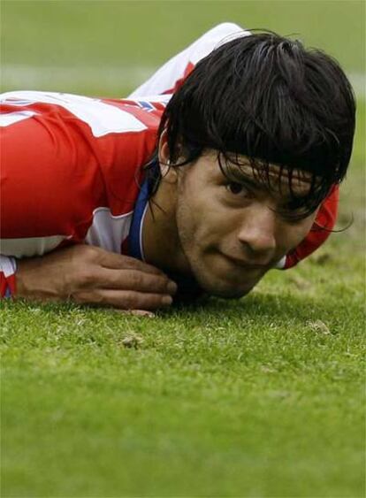 Agüero, durante un partido con el Atlético