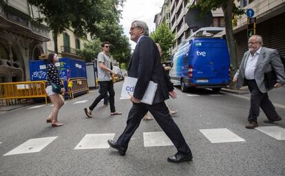 Xavier Trias, abandona la sede de CiU, ayer tras la reunión de la ejecutiva de la formación.