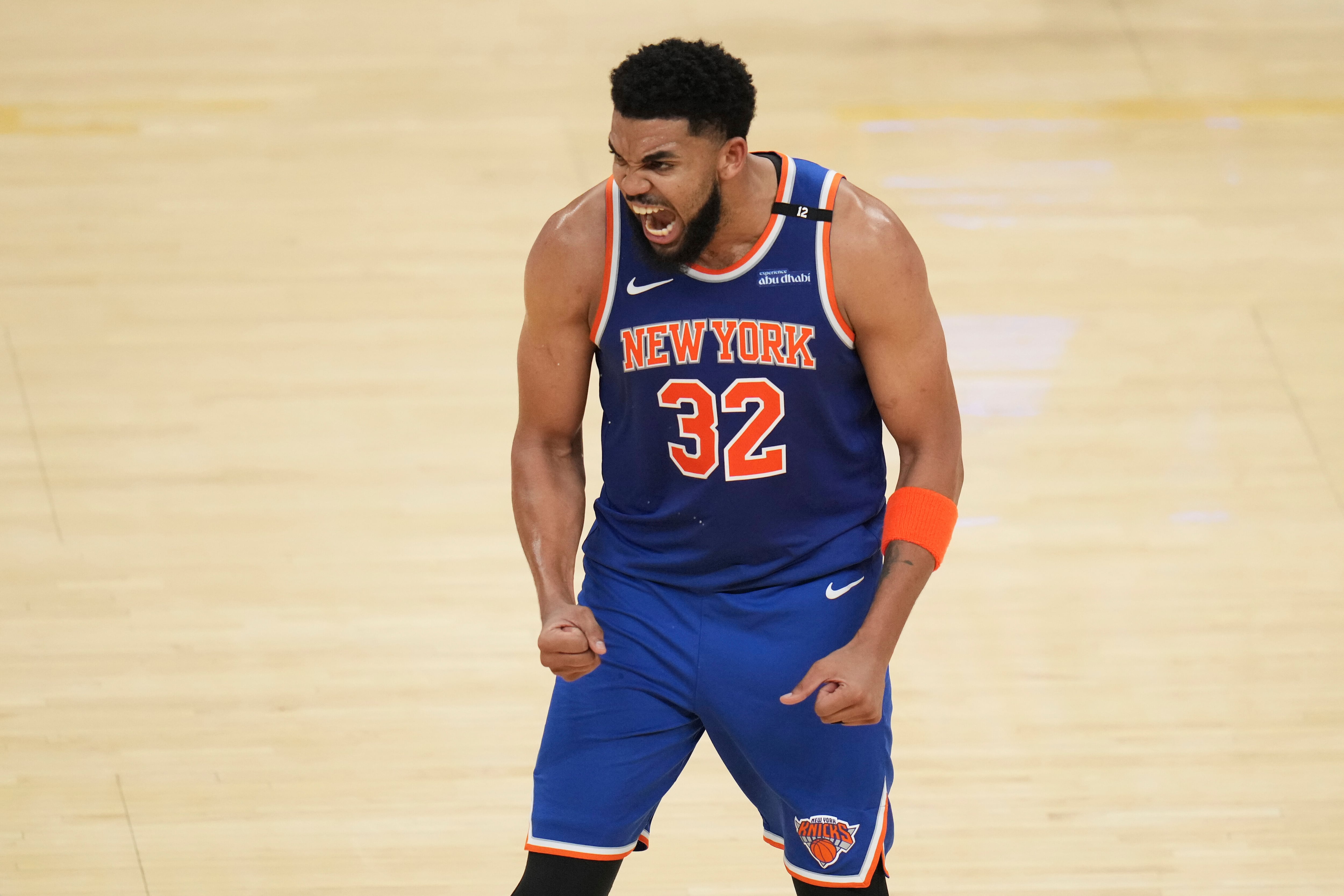 "Karl-Anthony Towns brilla y lidera a los Knicks hacia su primera victoria en la final del Este ante los Pacers"