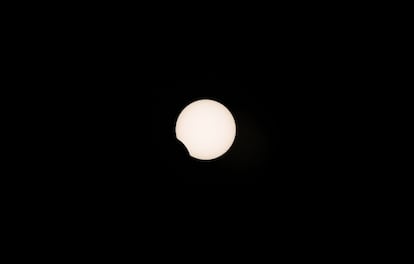 Comienzo del eclipse en Coquimbo, Chile.