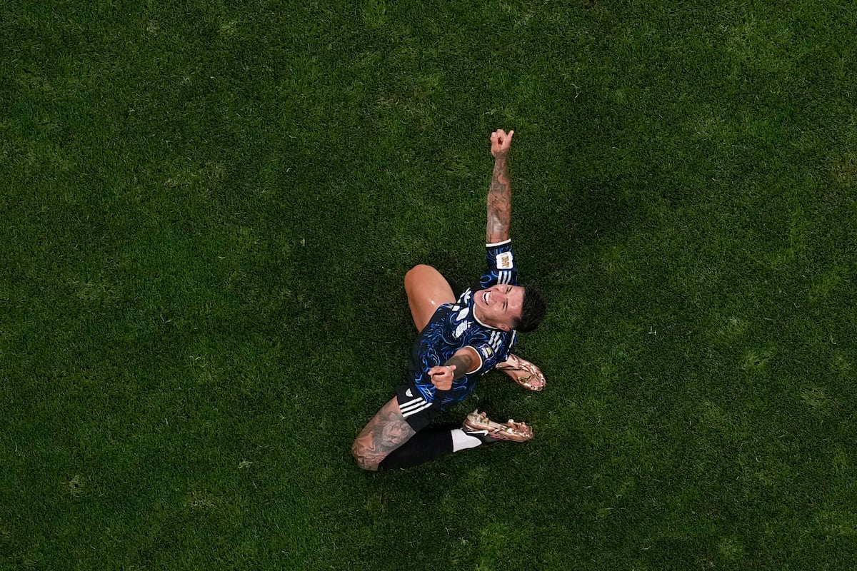 Enzo Fernández, de escribir a Messi a invocar a Maradona de camino a la final con España