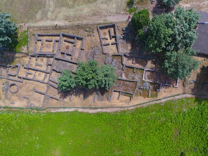 Imagen cenital de las excavaciones del castro.