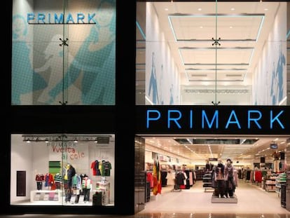 Tienda de Primark en un centro comercial.