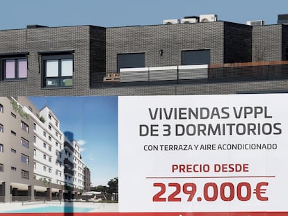 Vista de una promoción de pisos en venta en el barrio madrileño de El Cañaveral.