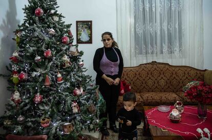 Mirna Habbouch, de 36 años,en su casa del barrio de Qarantina de Beirut.