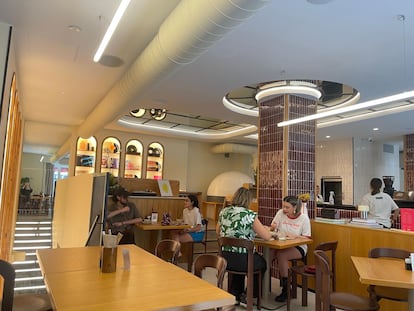 El ambiente de Fónico, en el barrio de Salamanca, es ideal para irse de 'brunch' o teletrabajar.