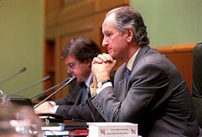 El presidente del Parlamento vasco, Juan María Atutxa, ayer en la Cámara.
