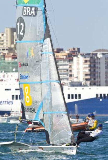 Las brasileñas Soffiatti y Kunze, medalla de oro de la clase 49erFX.