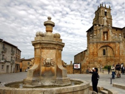 Colegiata de Santa María la Real, en Sasamón.