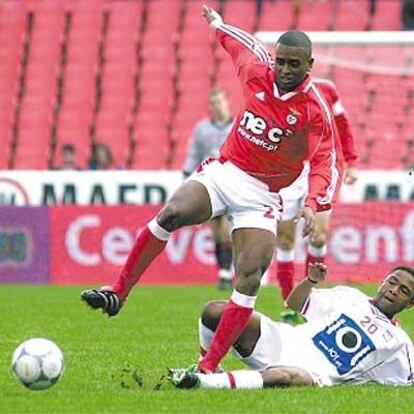 El defensa portugués Miguel, en un partido con el Benfica