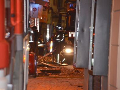 Muere una mujer tras una explosión en un inmueble de la céntrica plaza de la Sal, en Lleida.