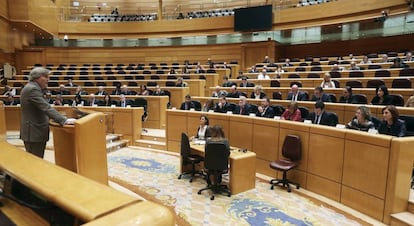 El ministro de Educaci&oacute;n en el Senado. 