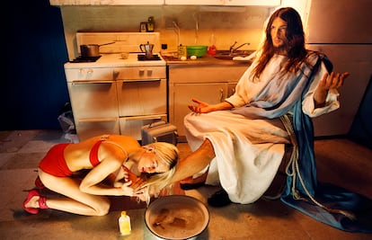 'Jesus is my homeboy: Anointing' by David LaChapelle (2003).
