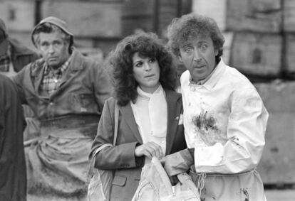 Gilda Radner y Gene Wilder en un fotograma de la película 'Hanky Panky', dirigida por Sidney Poitier.