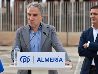 El coordinador general del PP, Elías Bendodo, este jueves en Almería.