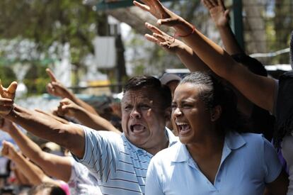 Protesta sindical en Tixtla (Guerrero) durante las elecciones.