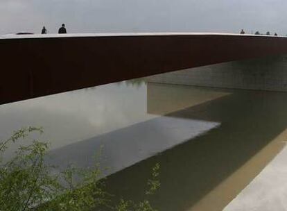 El puente de Miraflores, de CHS Arquitectos.