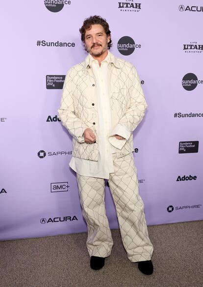  Pedro Pascal.