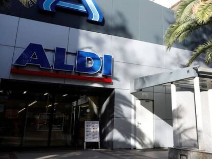 Fachada de un supermercado Aldi en Madrid.