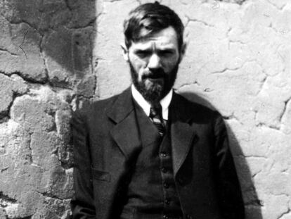 D.H. Lawrence (1885-1930) en Santa Fe, 1922.