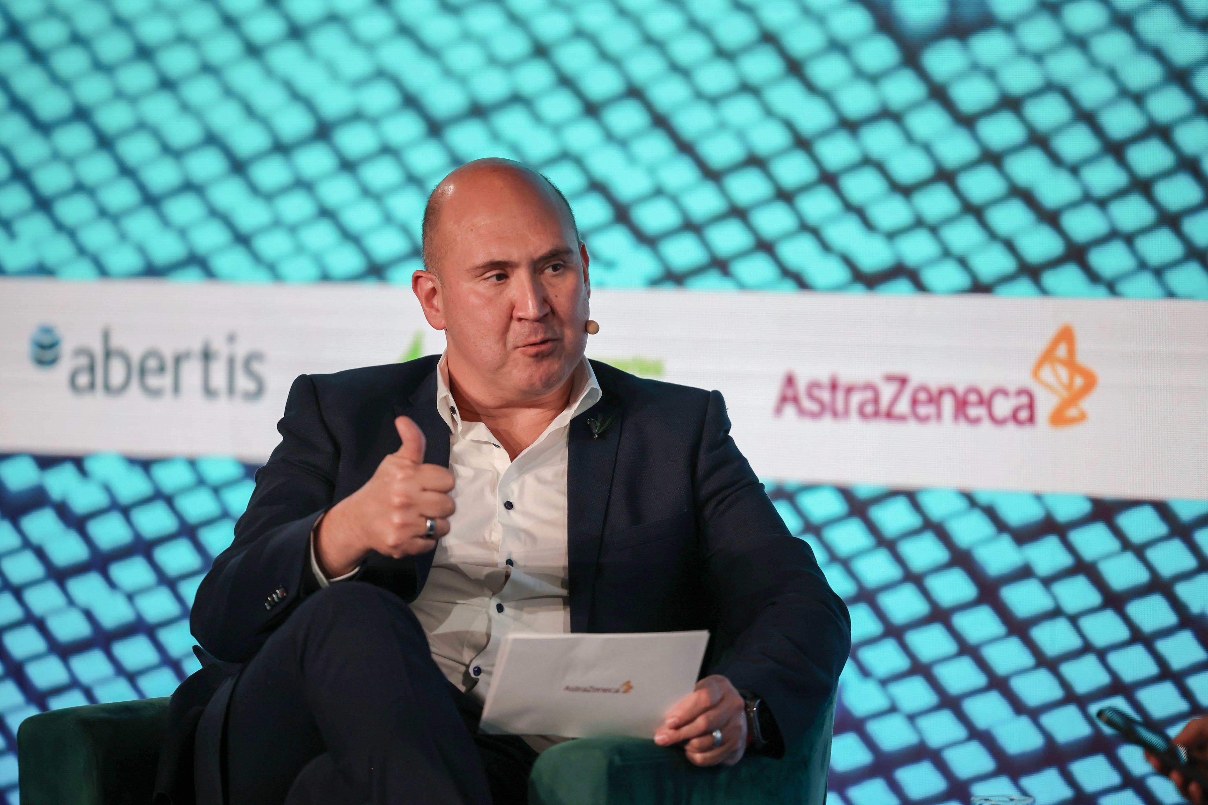 Rick R. Suárez (AstraZeneca): “Tenemos que invertir más en Europa para asegurar nuestro éxito”