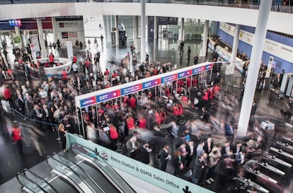 Barcelona, 22/02/2016 Mobile World Congress 2016. Los primeros asistentes llegan al recinto Gran Via 2. Foto: Gianluca Battista