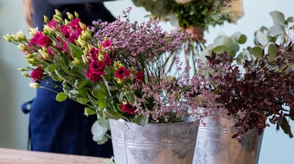 flores a domicilio dia de la madre, flores para el dia de la madre, ramos de flores dia de la madre, enviar flores dia de la madre, feliz dia de la madre con flores