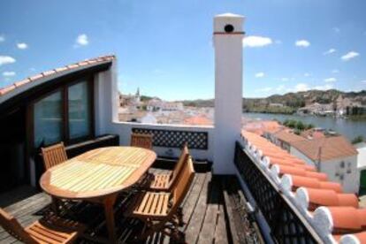 Terraza del hotel Los Molinos, en Sanlucar de Guadiana (Huelva).