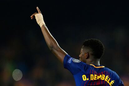 Ousmane Dembelé celebra el segundo gol del Barcelona.