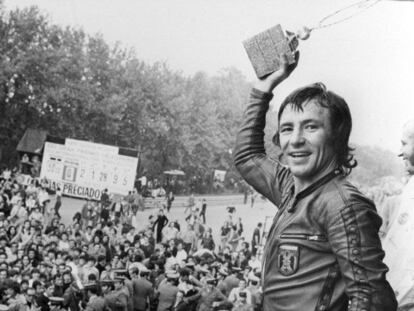 Ángel Nieto el 23 de septiembre de 1972 en el Circuito de Montjuïc.