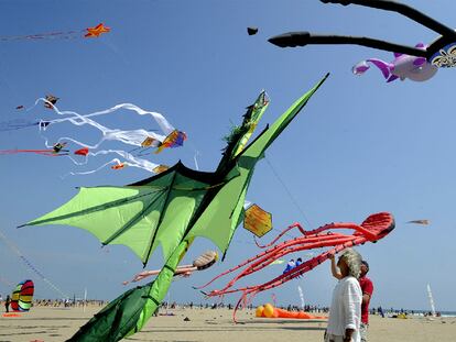 FESTIVAL DE COMETAS EN EL PASEO MARÍTIMO DE VALENCIA