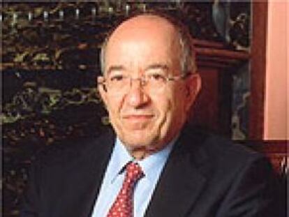 Entrevista con Miguel A. Fernández Ordoñez