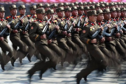 Desfile militar en la capital de Corea del Norte.