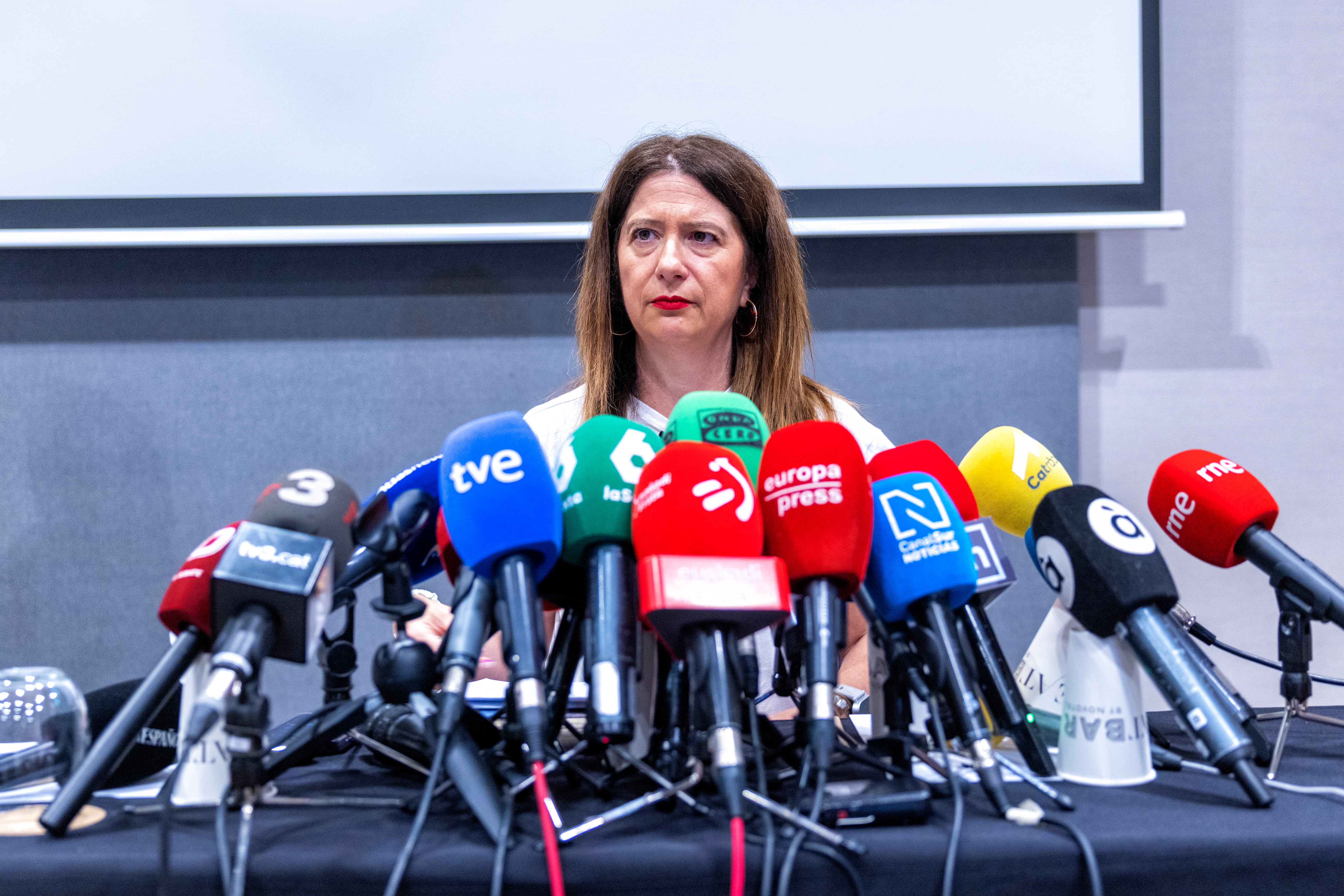 La exmilitante socialista Leire Díez durante una rueda de prensa, el 4 de junio de 2025, en Madrid.