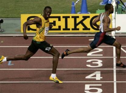 Tyson Gay celebra el título en 200 metros