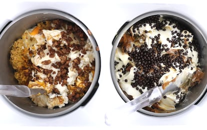 Un par de cubetas con el helado de tarta de zanahoria y de la variedad que da nombre a la heladería La Tramontana, en Madrid.