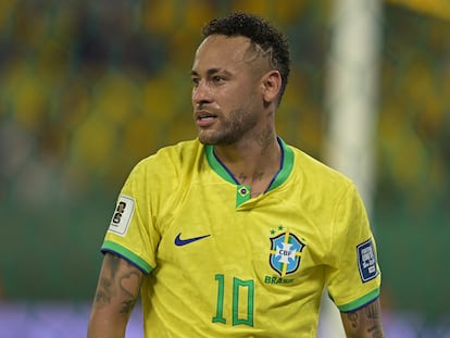 Neymar jugando con la selección brasileña el 12 de octubre de 2023 en Cuiaba (Brasil).