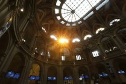 Interior de la Bolsa de Madrid.