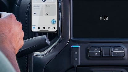 La nueva versión de Amazon Echo Auto  segunda generacion