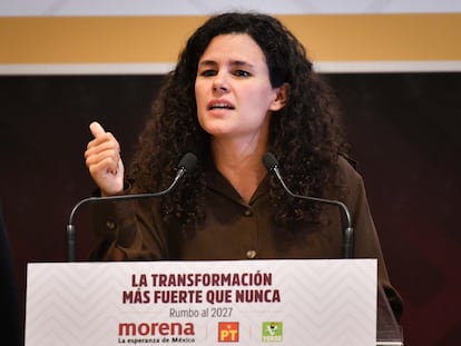 Luisa María Alcalde, durante su intervención en la que reafirmó la alianza política entre dichos partidos y firmaron la declaratoria "La transformación más fuerte que nunca" rumbo al 2027.