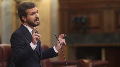 El presidente del PP, Pablo Casado, interviene durante la segunda sesión de la moción de censura planteada por Vox.