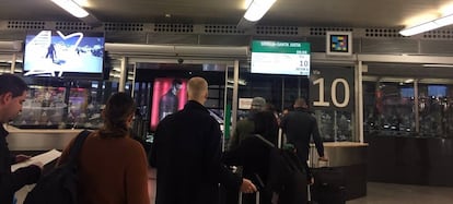 La etiqueta en una de las vías de embarque de Puerta de Atocha, en Madrid.