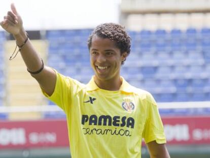 Giovani, en su presentación