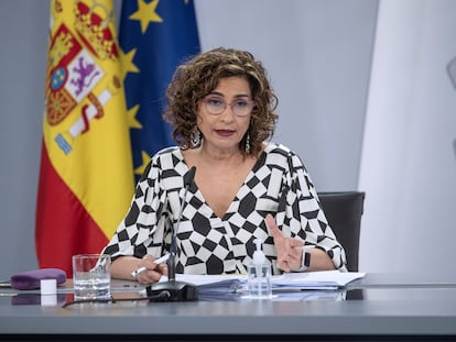 La ministra de Hacienda y portavoz del Gobierno, María Jesús Montero, durante la rueda de prensa posterior a la reunión del Consejo de Ministros este martes.