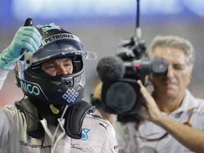 Rosberg celebra la pole en Abu Dabi