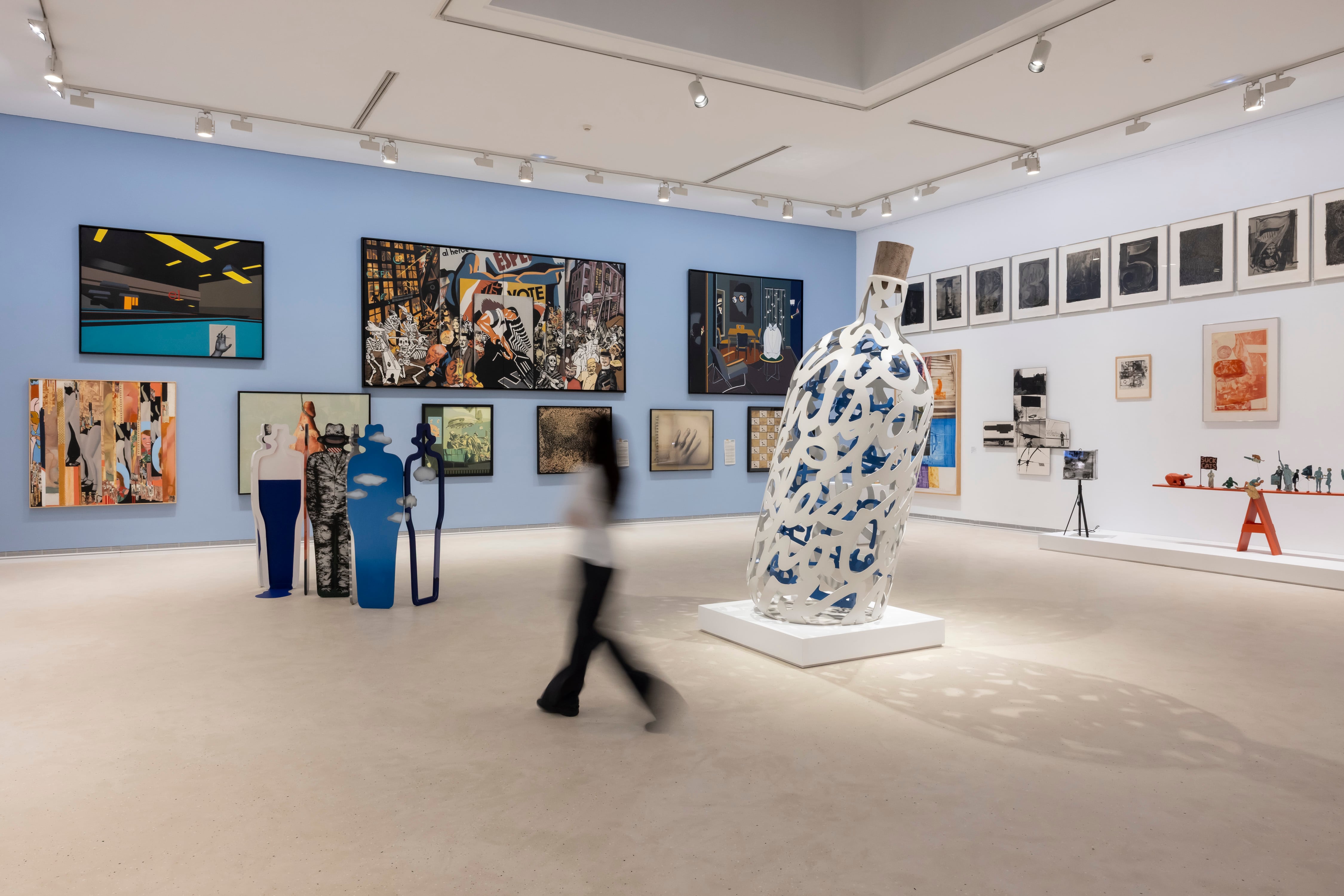 El IVAM propone su historia del arte contemporáneo a través de 500 obras: de los grandes nombres a carteles hoy icónicos