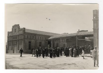 El Matadero en funcionamiento en el año 1954