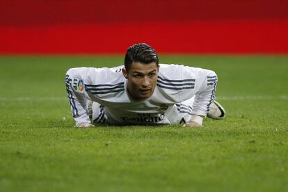 Ronaldo en la hierba del Bernabeu
