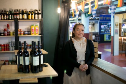 Cecilia Quispe, propietaria de un espacio de degustación en el mercado de la Cebada. 