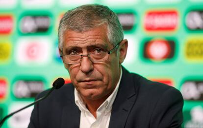 El seleccionador de Portugal, Fernando Santos, este jueves en una rueda de prensa en Lisboa.